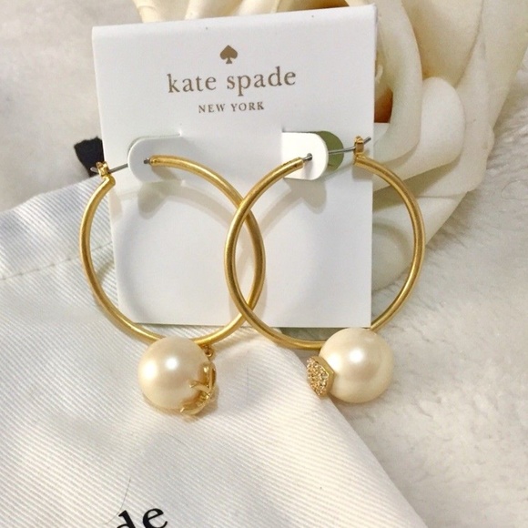 ★NWT Kate Spade Heart and Bow Earrings★ - Picture 1 of 8